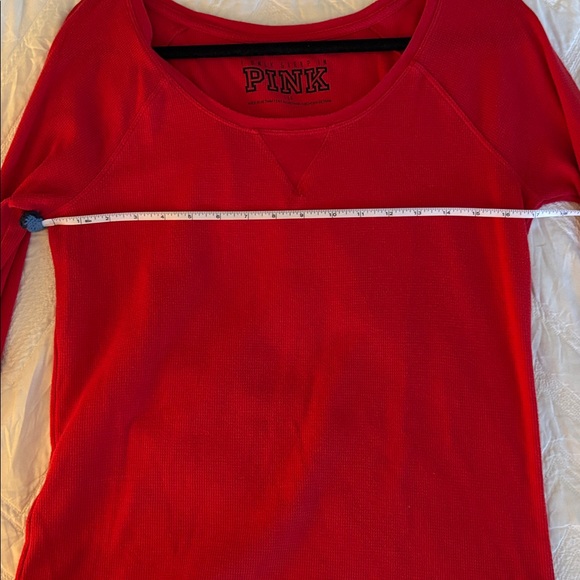 VS PINK Thermal Top - Picture 4 of 8